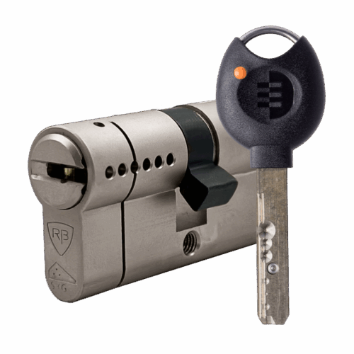 Cilindro RBLOCK KEYLOCKX junto a una de sus llaves de alta seguridad con cabezal negro y tecnología patentada